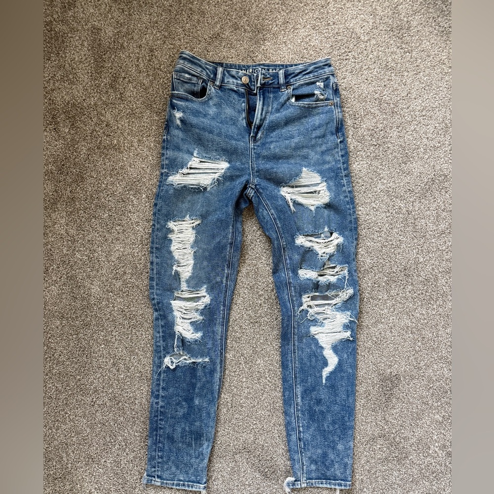 American Eagle straight leg jeans | mid wash